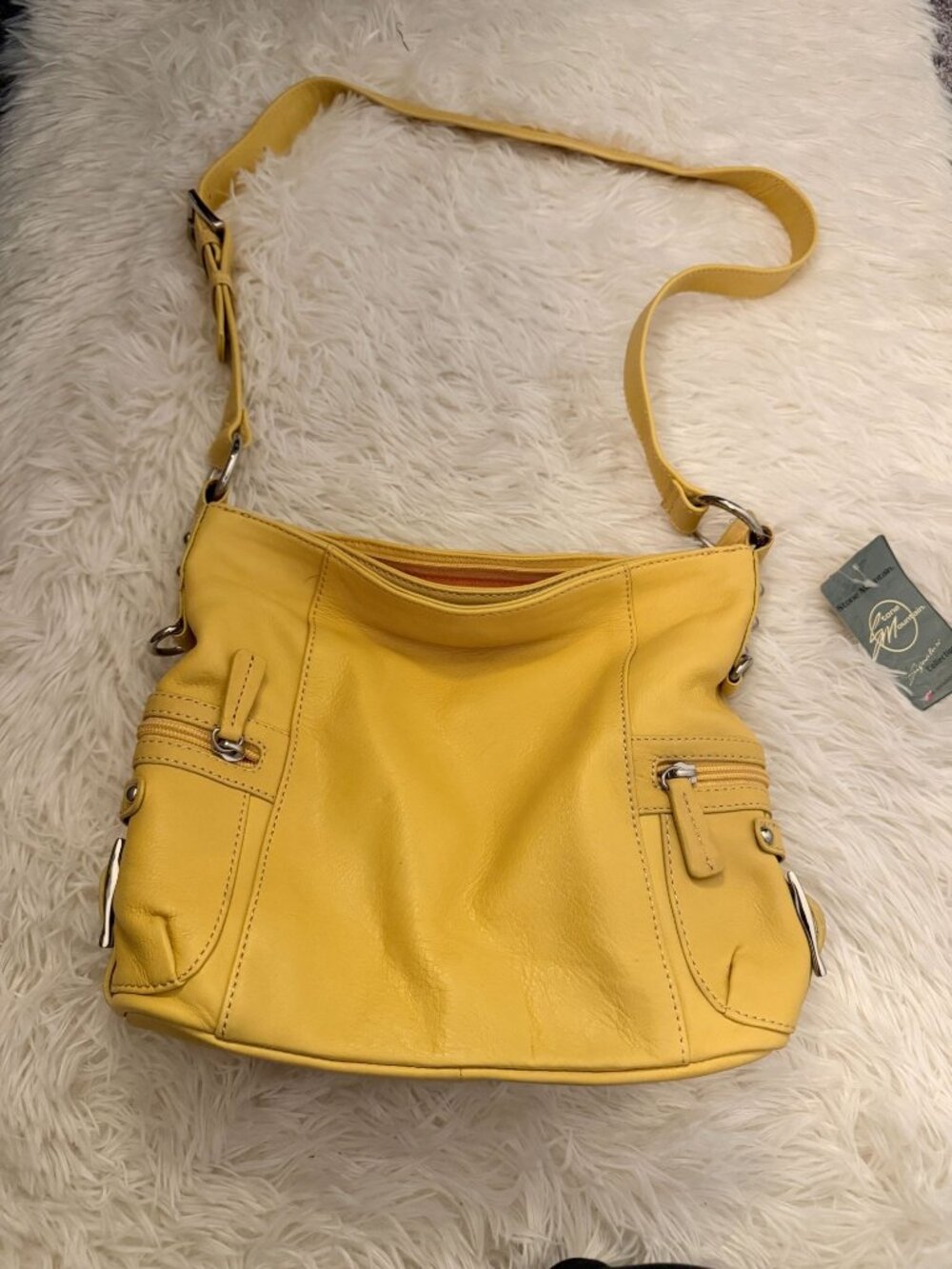 NWT Stone Mountain Brisbane Genuine Leather Yellow Purse Shoulder Bag